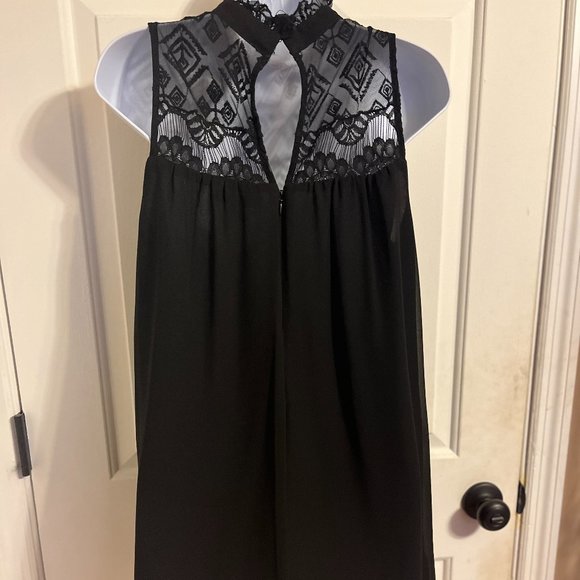 Beautiful BCBGeneration Black romper - Picture 9 of 10